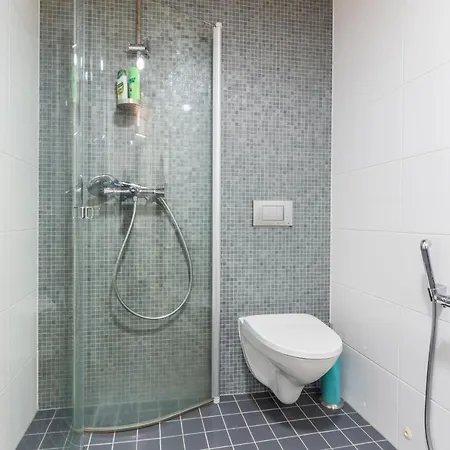 Go Happy Mikonkatu 11, Modern One Bedroom With Balcony. Daire *