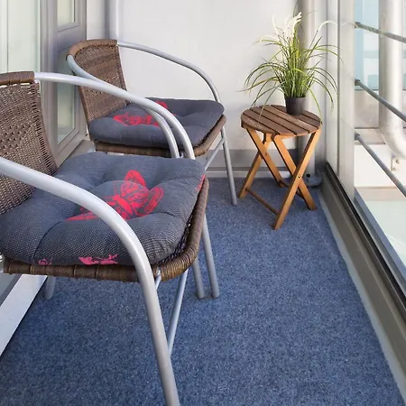 Daire Go Happy Mikonkatu 11, Modern One Bedroom With Balcony.