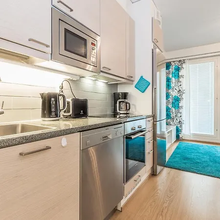 Go Happy Mikonkatu 11, Modern One Bedroom With Balcony. Daire Helsinki